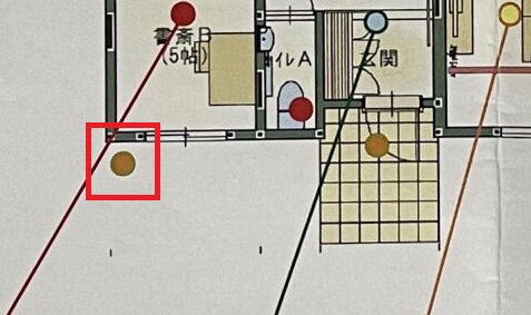 当初提案されていた玄関スロープ上部の照明